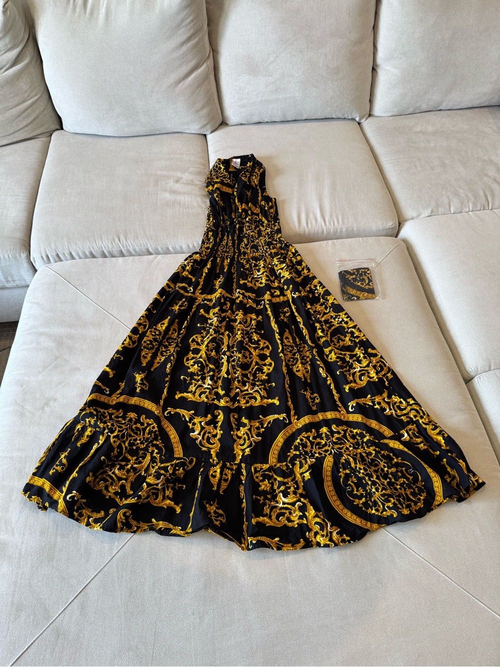 Black & Gold Sleeveless Maxi Dress - Elegant Baroque Print